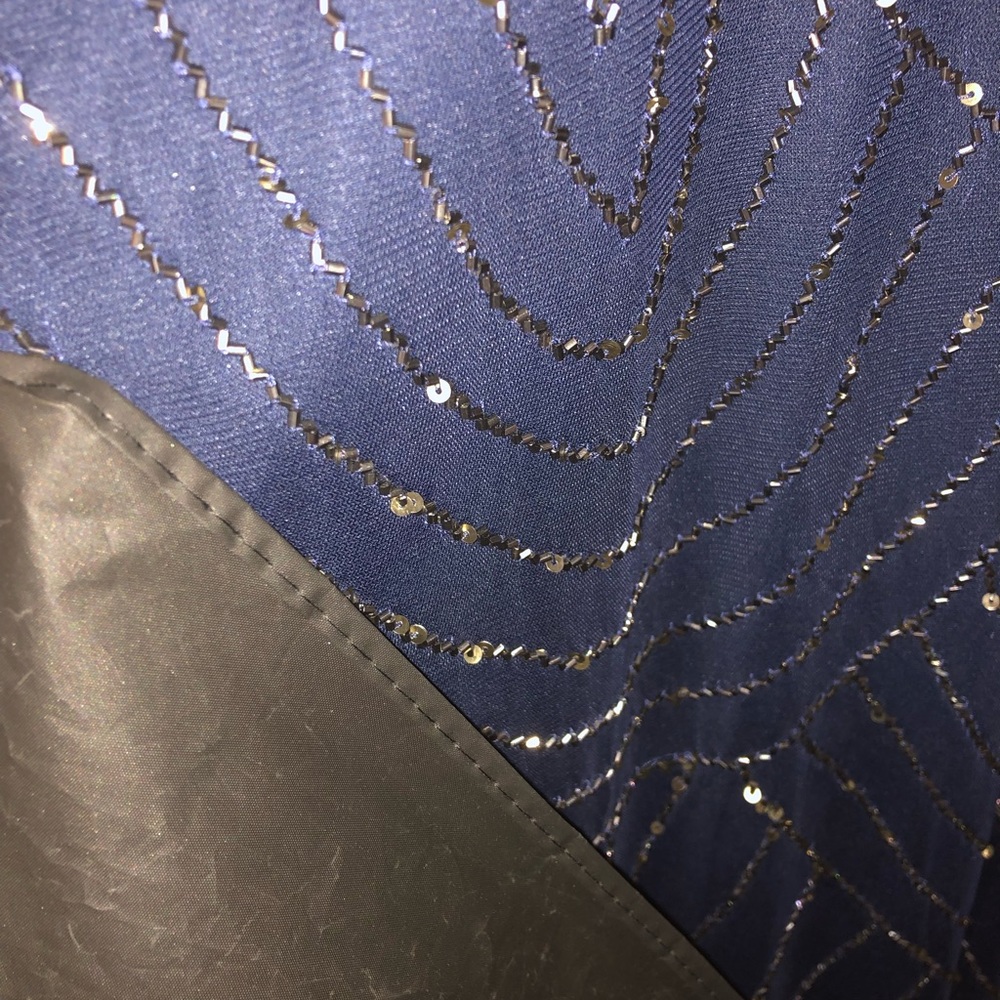 Adrianna Papell worn once. From Bloomingdale’s - Picture 5 of 7